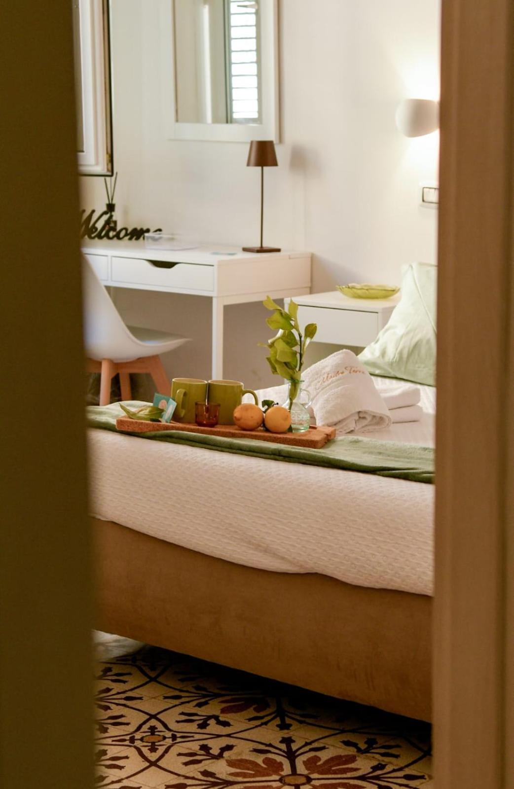 Madre Terra Apartment & Rooms Теразини Екстериор снимка