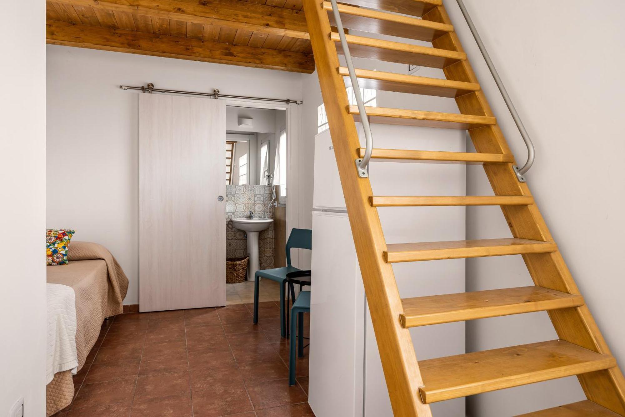 Madre Terra Apartment & Rooms Теразини Екстериор снимка