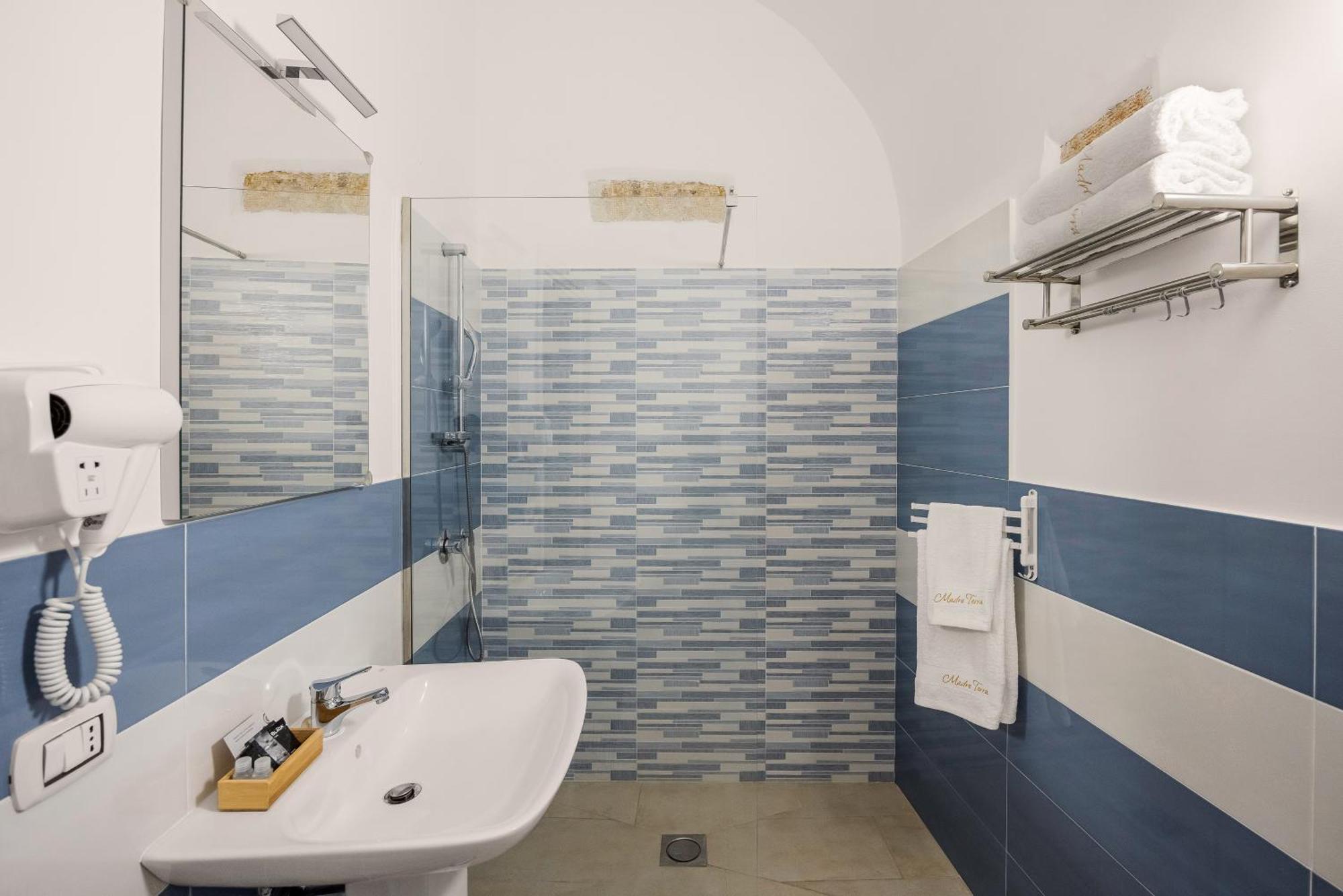 Madre Terra Apartment & Rooms Теразини Екстериор снимка