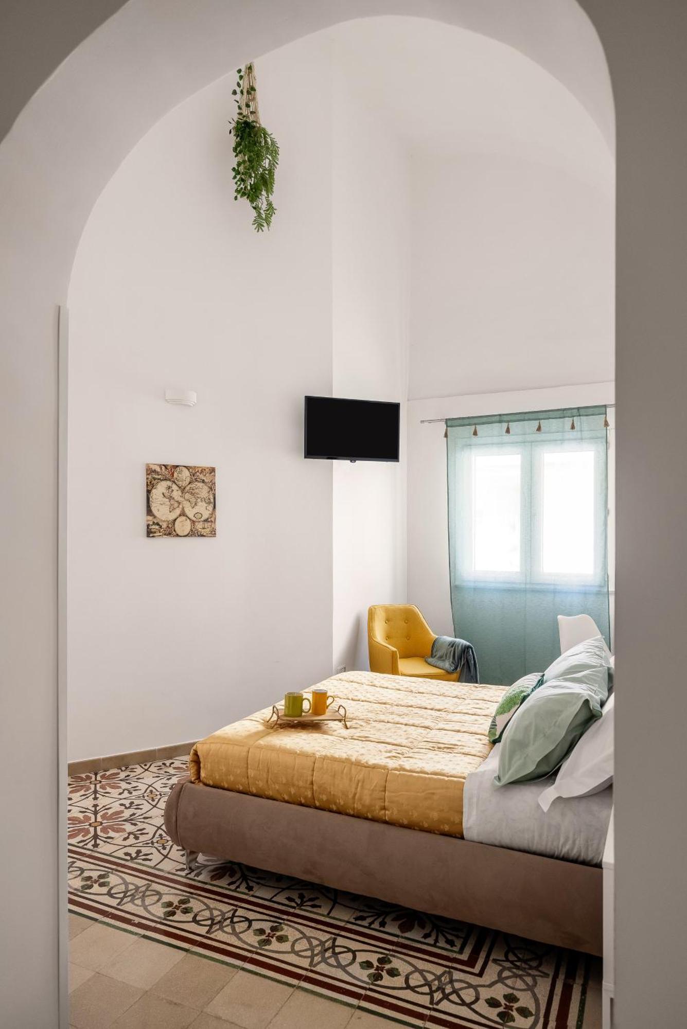 Madre Terra Apartment & Rooms Теразини Екстериор снимка