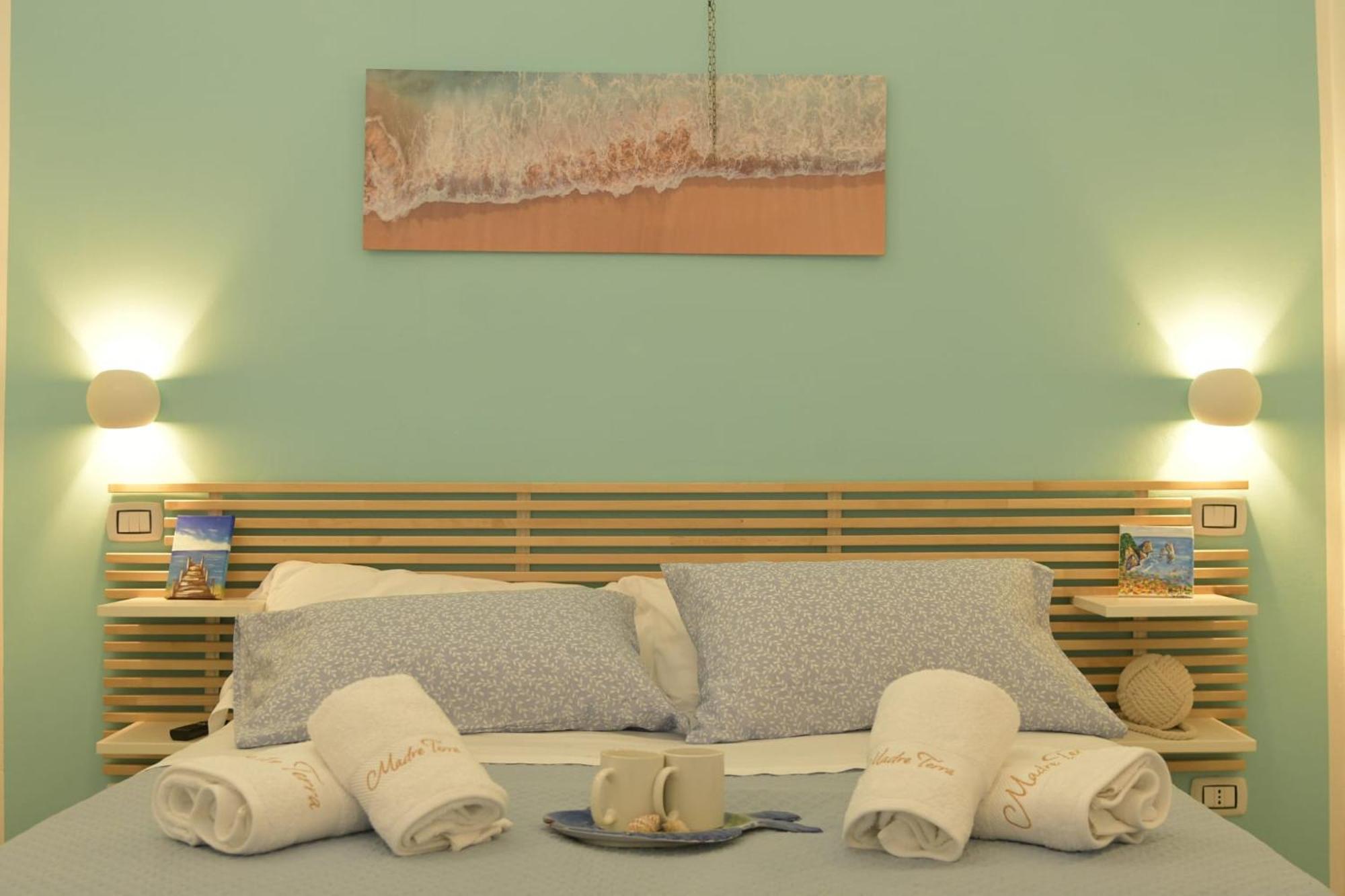 Madre Terra Apartment & Rooms Теразини Екстериор снимка